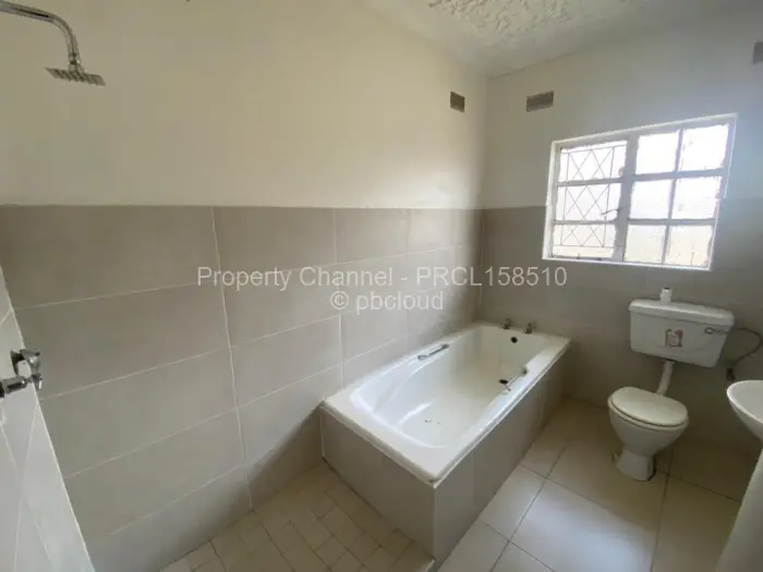 Warehouse/Industrial to Rent in Bluff Hill, Harare