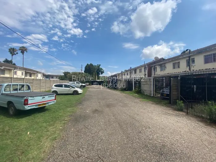 Flat/Apartment to Rent in Eastlea, Harare