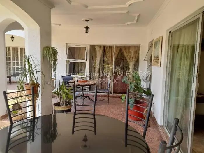 6 Bedroom House for Sale in Glen Lorne, Harare