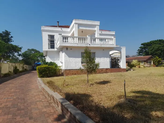 6 Bedroom House for Sale in Glen Lorne, Harare