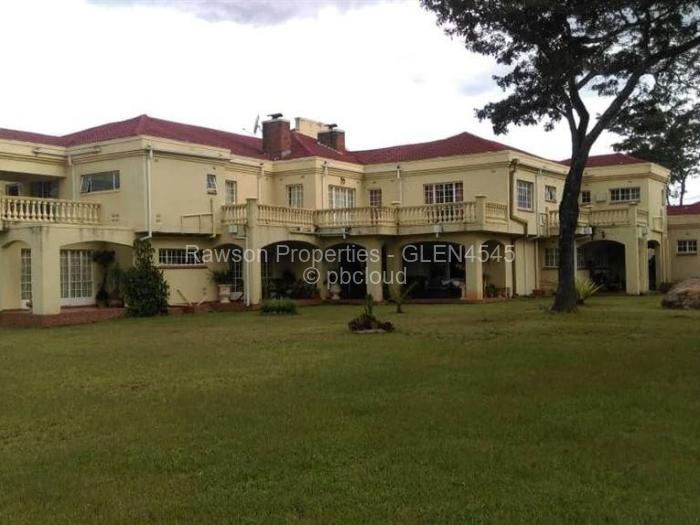 6 Bedroom House for Sale in Glen Lorne, Harare