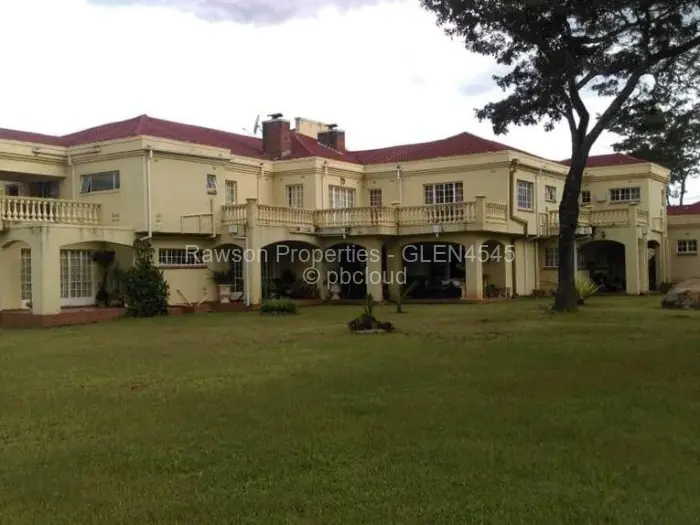 6 Bedroom House for Sale in Glen Lorne, Harare