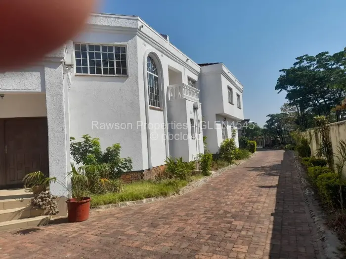 6 Bedroom House for Sale in Glen Lorne, Harare