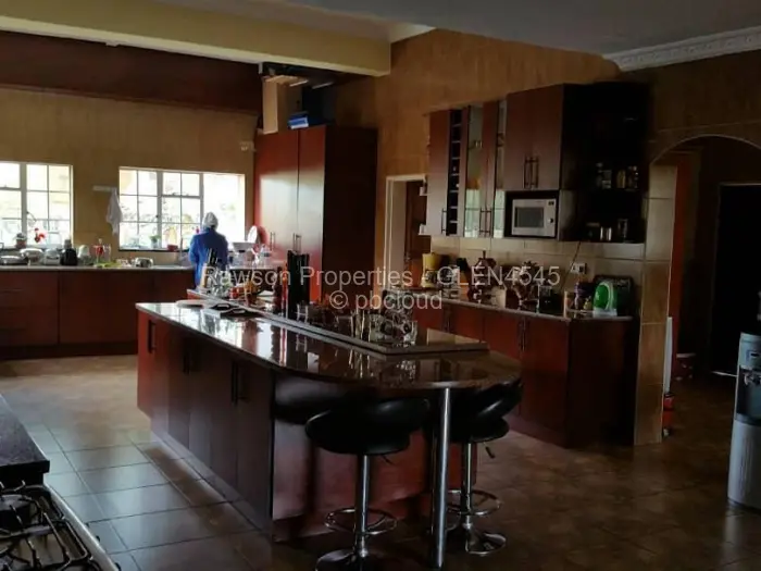 6 Bedroom House for Sale in Glen Lorne, Harare