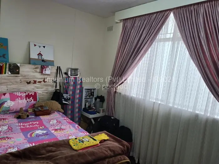 Flat/Apartment to Rent in Avenues