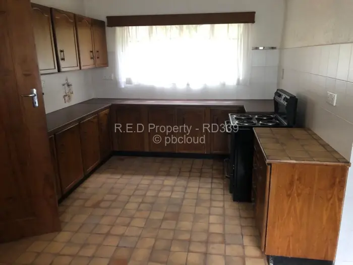 4 Bedroom House for Sale in Binga, Binga