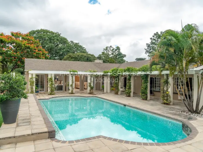 5 Bedroom House for Sale in Borrowdale, Harare