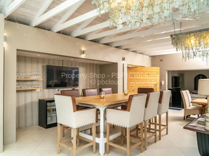 5 Bedroom House for Sale in Borrowdale, Harare