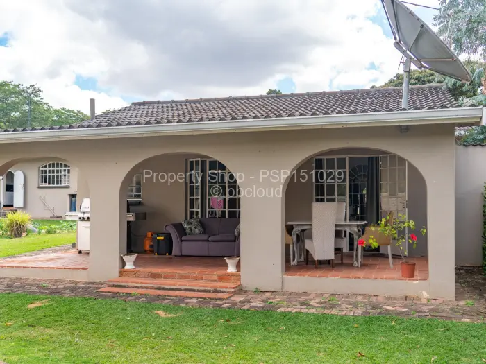 5 Bedroom House for Sale in Borrowdale, Harare