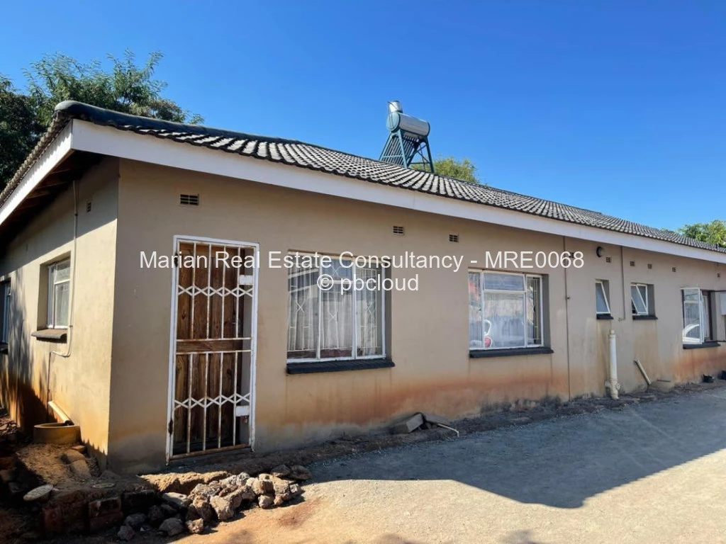 4 Bedroom House for Sale in North End, Bulawayo