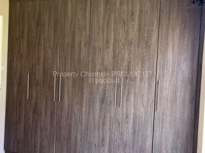 Townhouse/Cluster to Rent in Fairview, Harare