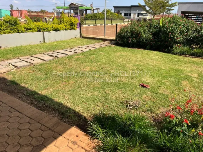 Townhouse/Cluster to Rent in Fairview, Harare