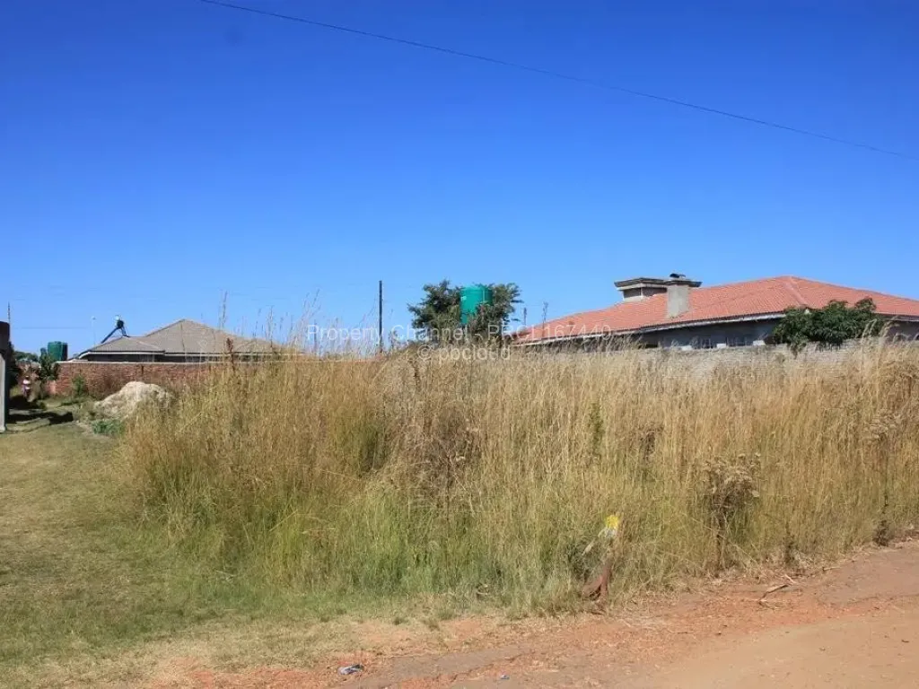 Stand for Sale in Springvale, Ruwa