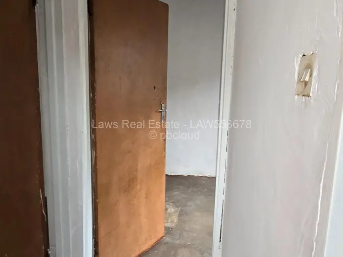 2 Bedroom House for Sale in Crowborough, Harare