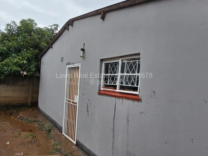 2 Bedroom House for Sale in Crowborough, Harare