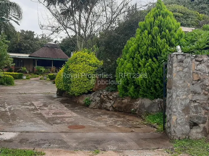 Warehouse/Industrial to Rent in Manresa, Harare