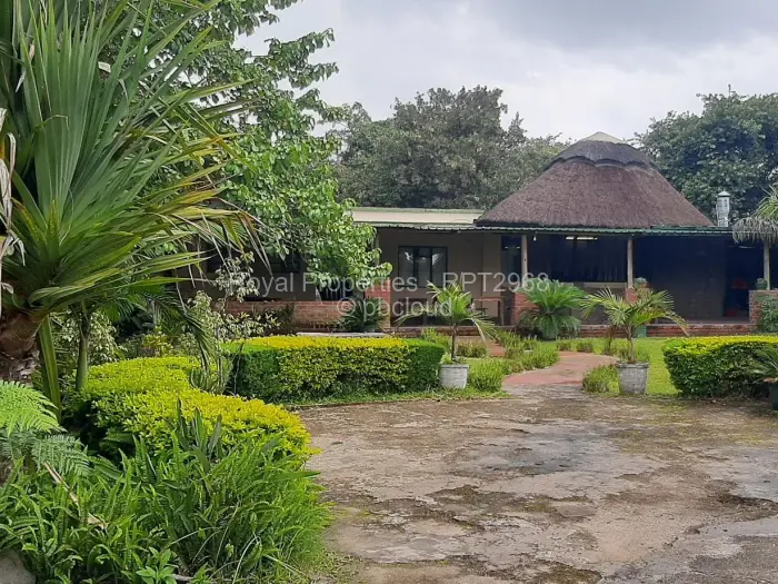 Warehouse/Industrial to Rent in Manresa, Harare