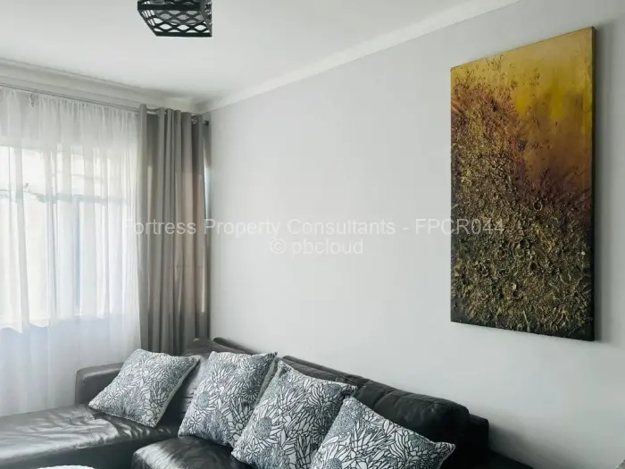 Flat/Apartment to Rent in Avenues