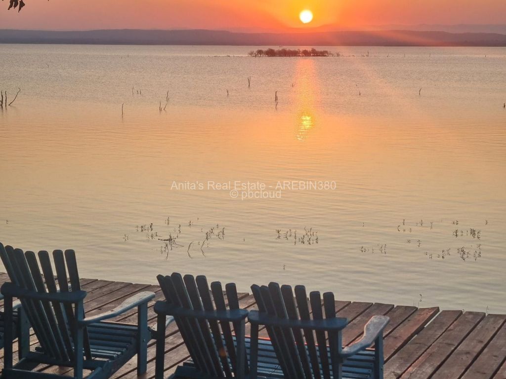 6 Bedroom House for Sale in Binga, Binga