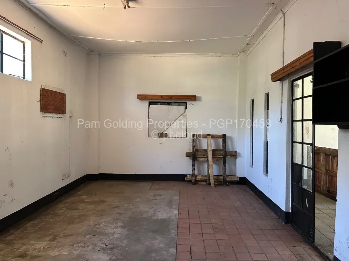 Commercial Property for Sale in Chiredzi, Chiredzi
