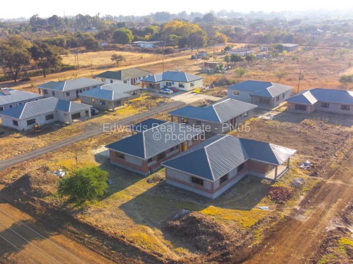 Townhouse/Cluster for Sale in Daylesford, Gweru