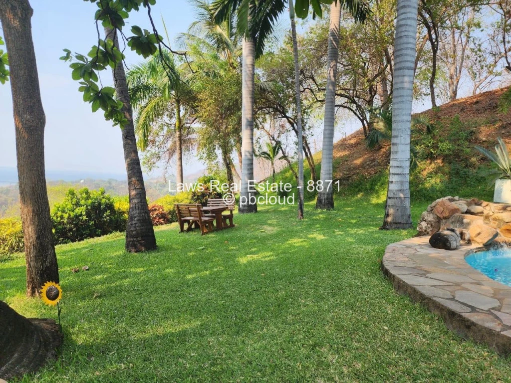 3 Bedroom House for Sale in Kariba, Kariba