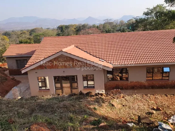 4 Bedroom House for Sale in Murambi, Mutare