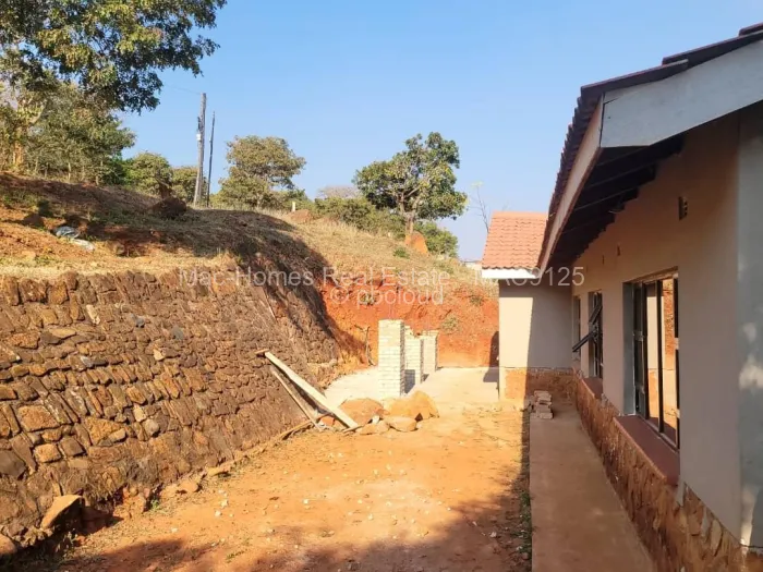 4 Bedroom House for Sale in Murambi, Mutare