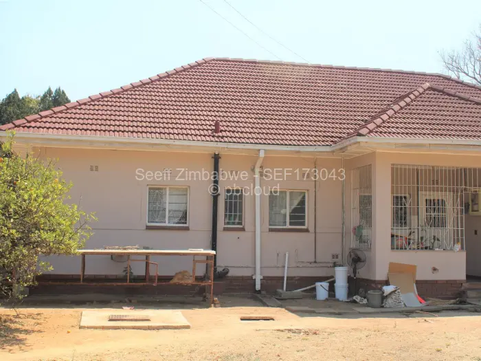 Commercial Property to Rent in Msasa