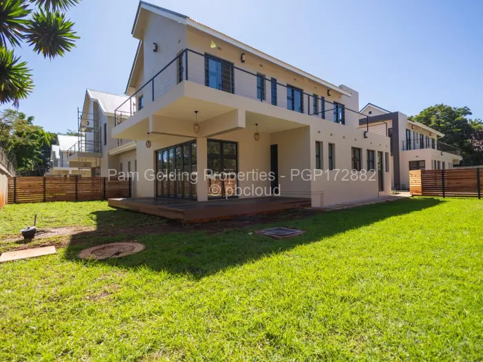 Townhouse/Complex/Cluster for Sale in Vainona, Harare