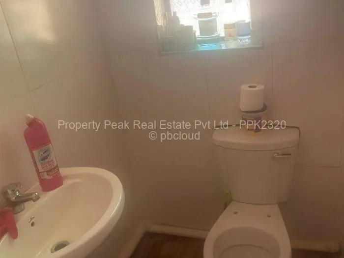 Townhouse/Cluster to Rent in Marlborough, Harare