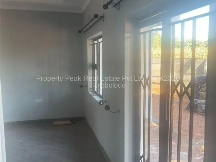 Townhouse/Cluster to Rent in Marlborough, Harare