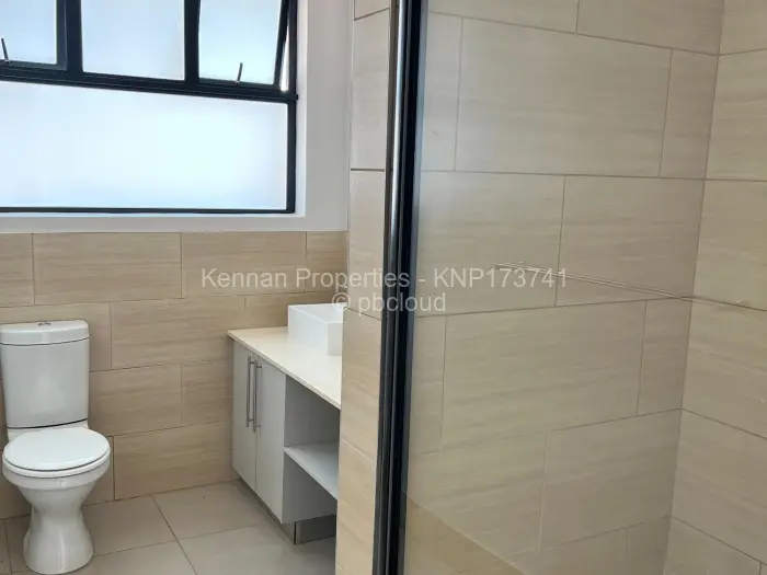 Townhouse/Complex/Cluster for Sale in Helensvale, Harare
