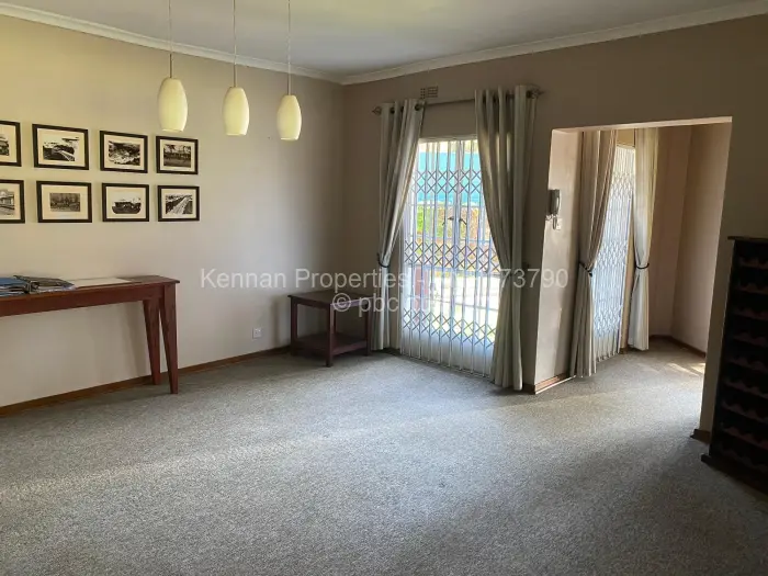 5 Bedroom House to Rent in Gunhill