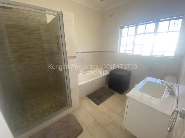 5 Bedroom House to Rent in Gunhill