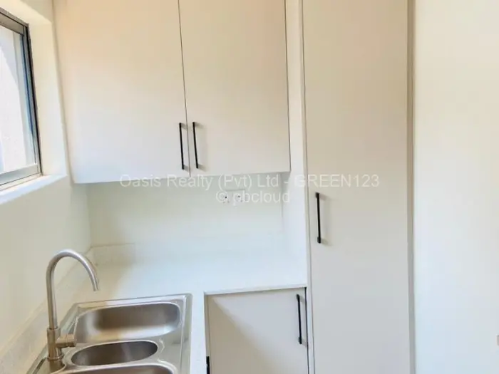 Townhouse/Complex/Cluster to Rent in Greendale