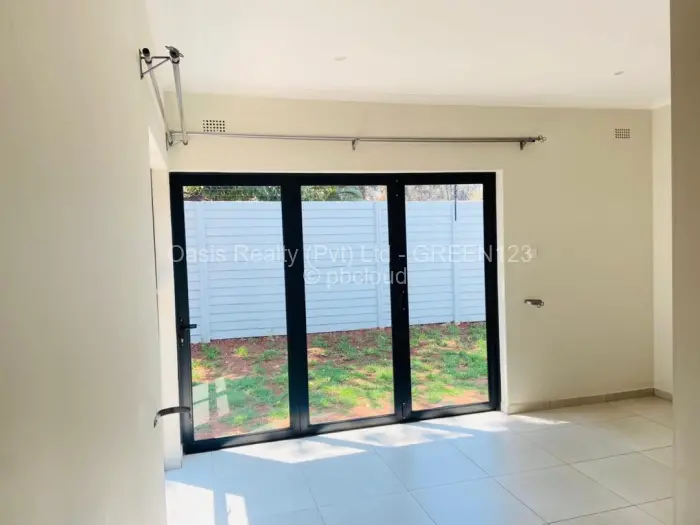 Townhouse/Complex/Cluster to Rent in Greendale