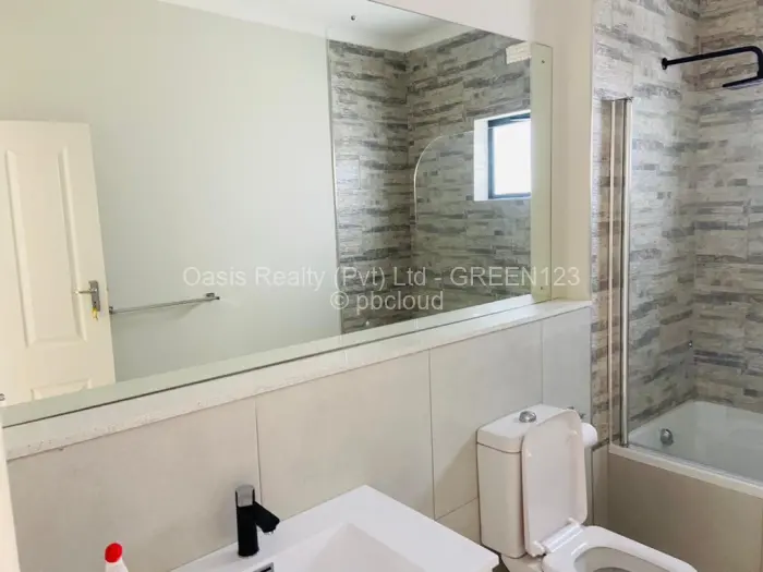 Townhouse/Complex/Cluster to Rent in Greendale