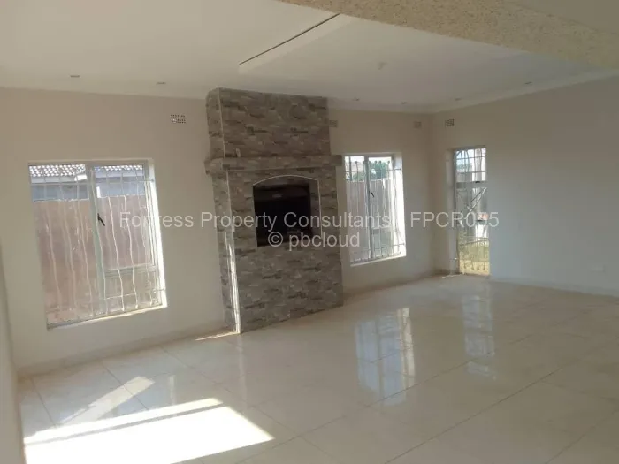 3 Bedroom House to Rent in Sandton Park