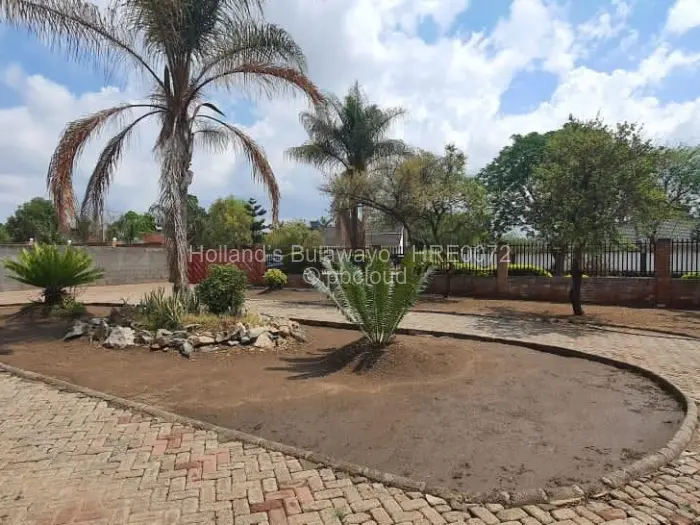 4 Bedroom House for Sale in Parklands, Bulawayo