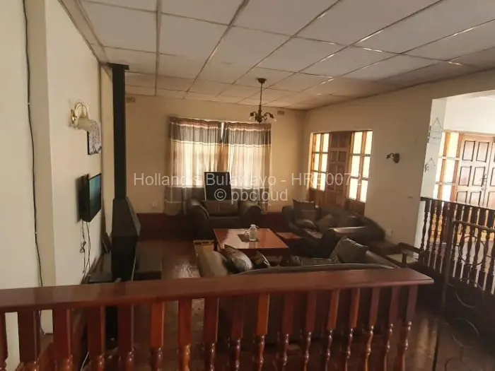 4 Bedroom House for Sale in Parklands, Bulawayo