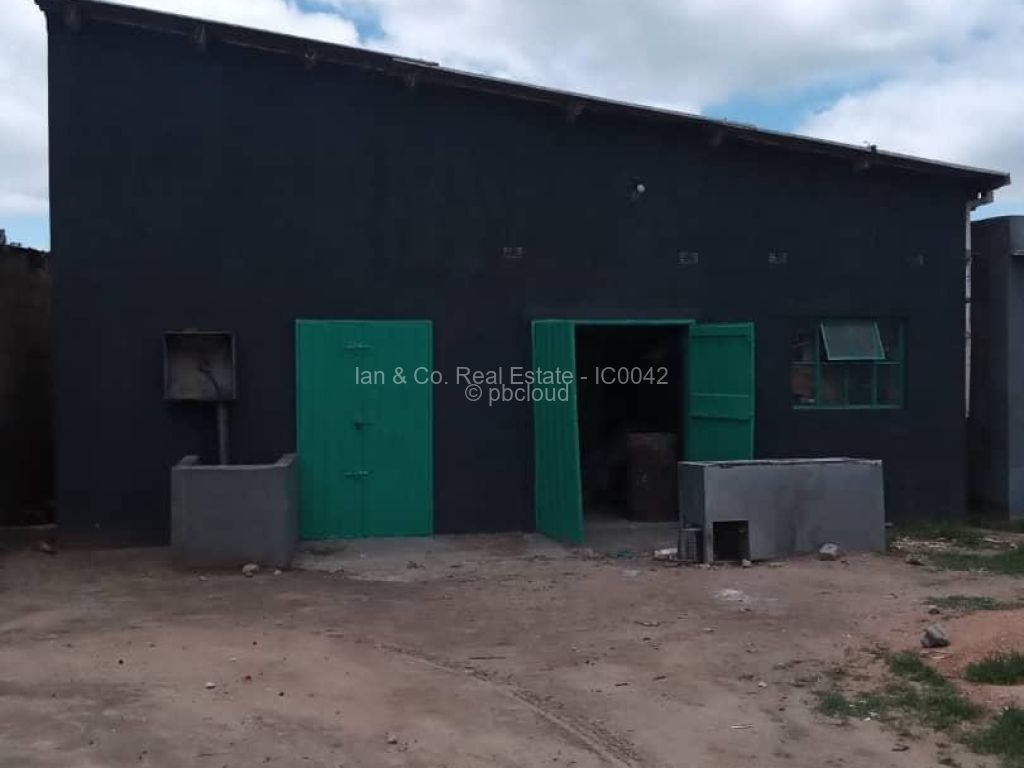 Warehouse/Industrial for Sale in Plumtree, Plumtree