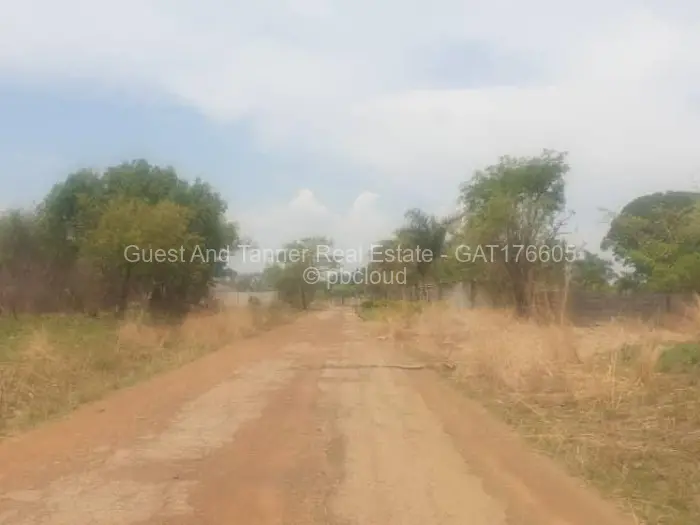 Residential Stand for Sale in Norton, Norton