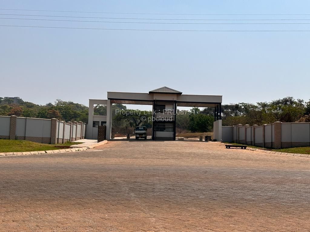 Residential Stand for Sale in Borrowdale Brooke, Harare