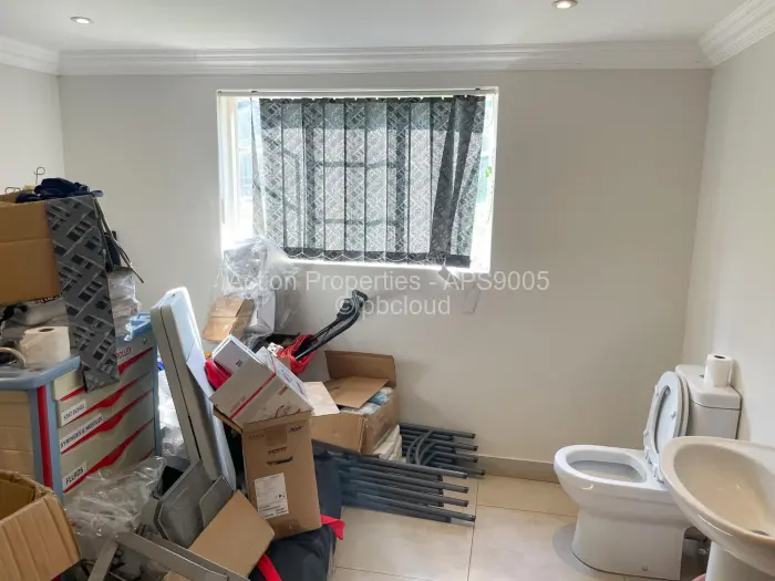 Other Commercial to Rent in Avondale