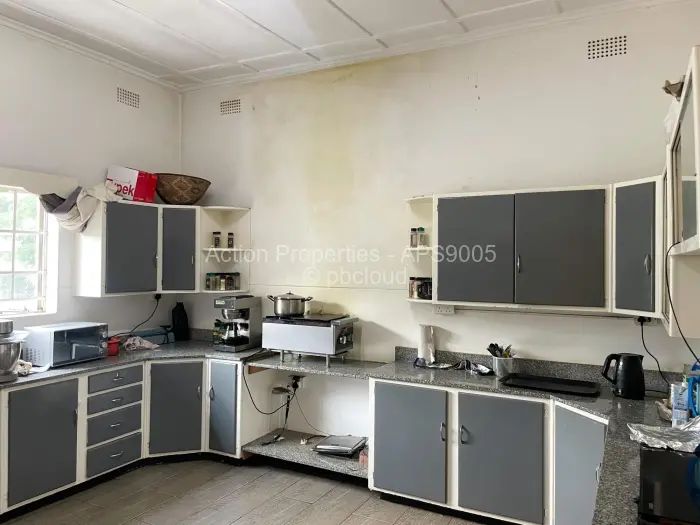 Other Commercial to Rent in Avondale