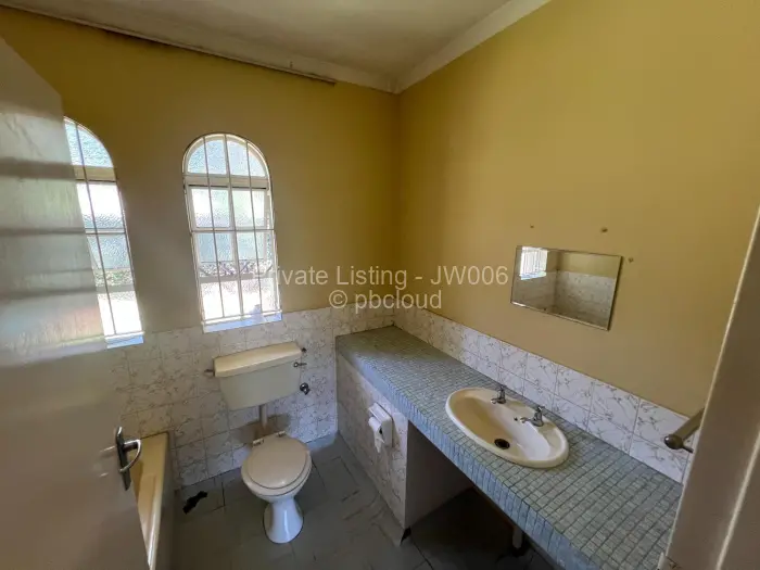 2 Bedroom Cottage/Garden Flat to Rent in Avondale West, Harare