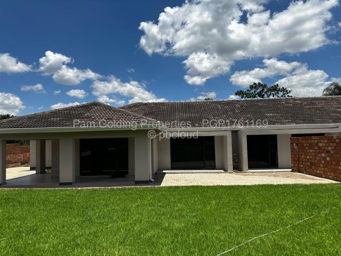 Townhouse/Cluster to Rent in The Grange, Harare