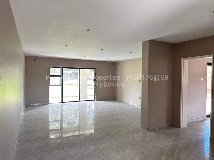 Townhouse/Complex/Cluster to Rent in The Grange