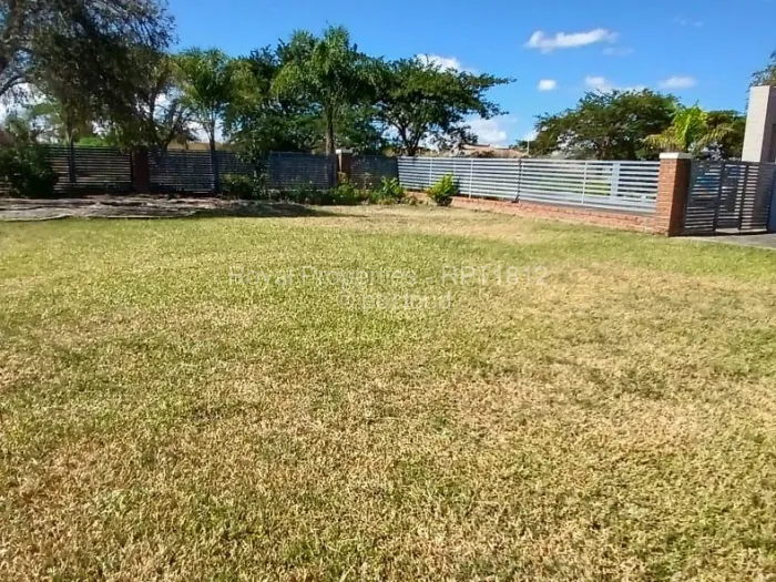4 Bedroom House to Rent in Arlington